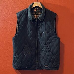 Kakadu Traders Australia Men’s Black Quilted Waxed Canvas Lined Hunting Vest